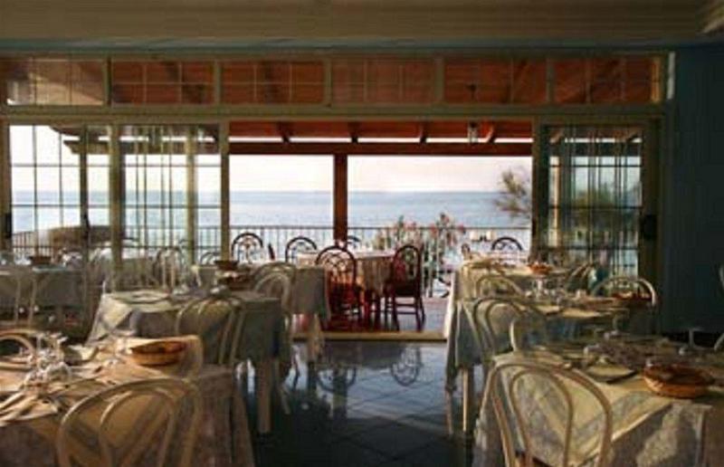 Blue Paradise Villaggio Parghelia Ngoại thất bức ảnh
