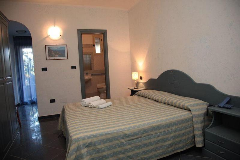 Blue Paradise Villaggio Parghelia Ngoại thất bức ảnh
